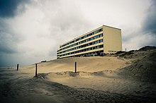 220px-Le_Signal_-_Soulac-sur-Mer_-_2017.jpg