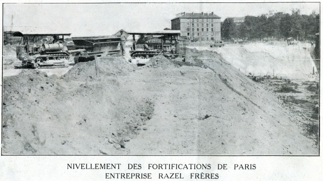 CATERPILLAR - Page 1 - Extrait.jpg
