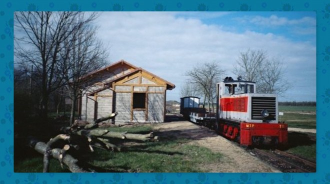 1995 construction gare bellebat.jpg