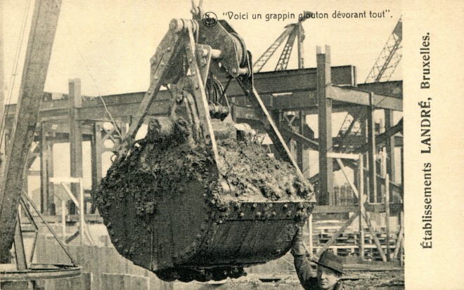 B - Bruxelles - Ets Landré - Voici un grappin glouton dévorant tout.jpg