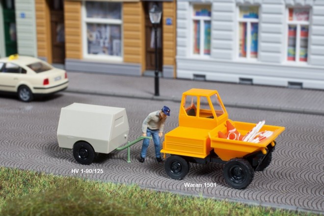 Auhagen 41641 dumper et compresseur 02.jpg