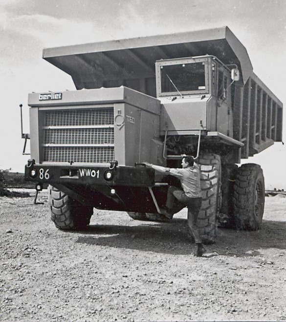 Berliet T60 aux essais - 1969.jpg