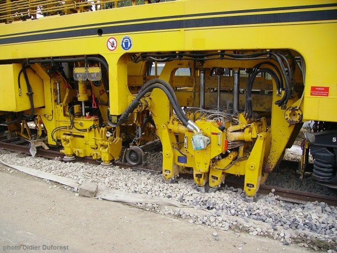 Framafer 108-32U-b.jpg