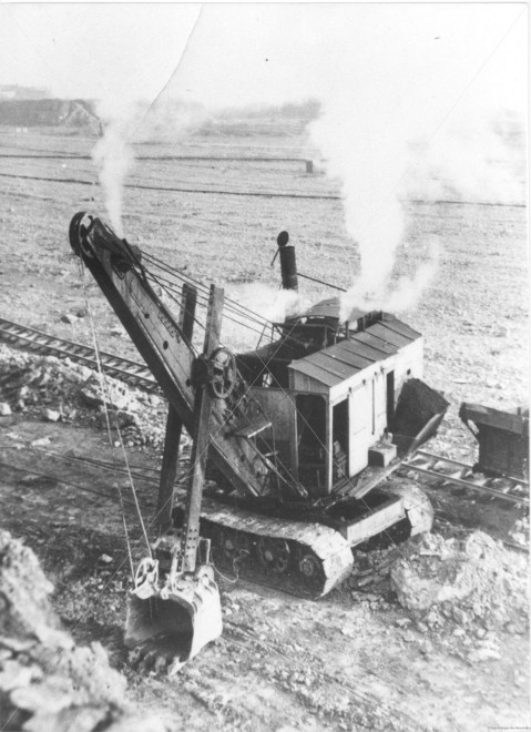 Maxeville 1935 pelle à vapeur à câbles Bucyrus 50 B 01.jpg