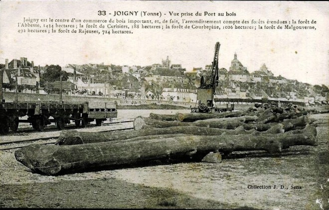 joigny port bois.jpg