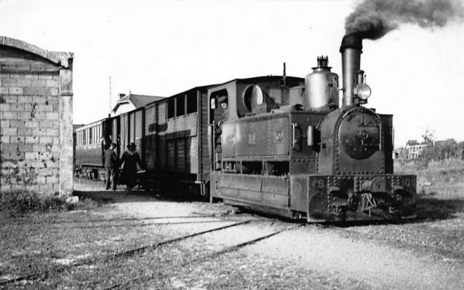 72 - TRAMWAYS DE LA SARTHE . GARE ALLONNES.jpg