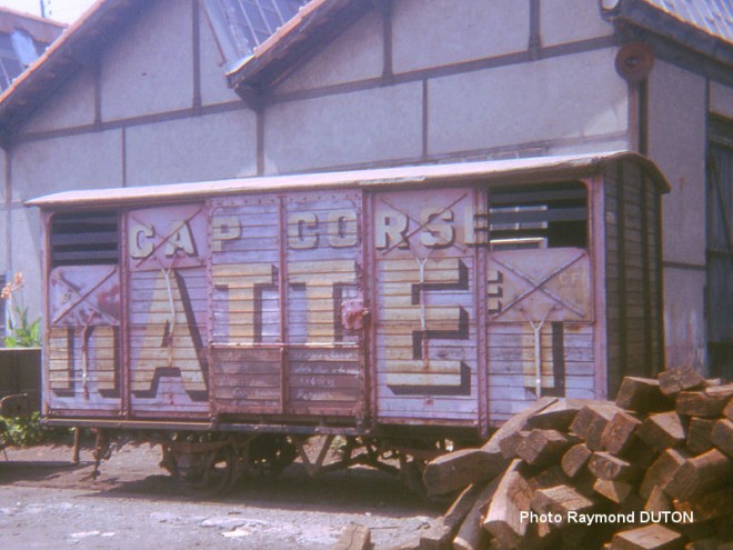 Bastia, couvert Matteï Cap-Corse, juillet 1975.jpg