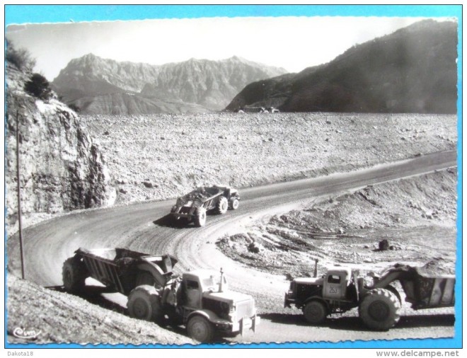 Serre-Ponçon construction Euclid 02.jpg