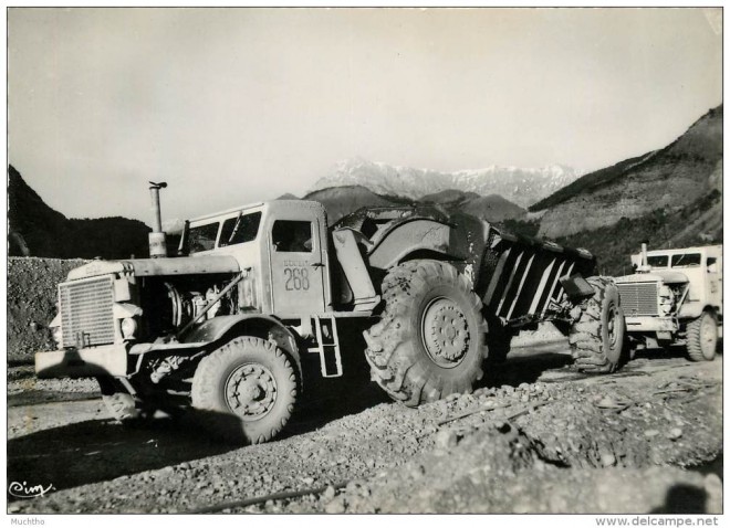 Serre-Ponçon construction Euclid 08.jpg