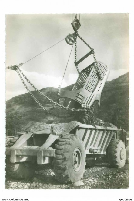 Serre-Ponçon construction Euclid 11.jpg