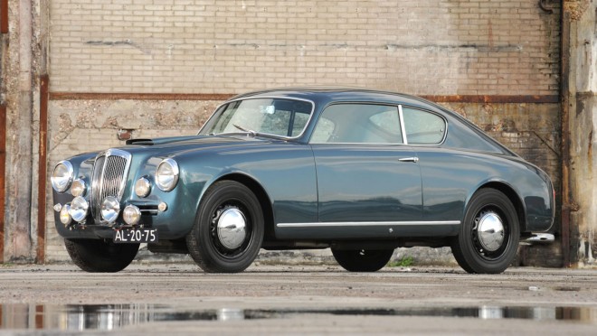 Lancia aurelia.jpg
