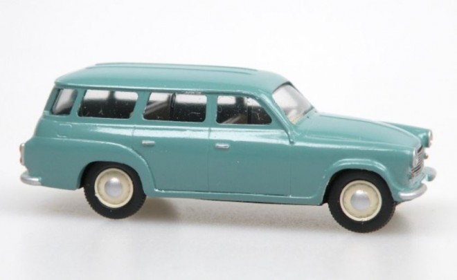 Skoda-1202-V&V-01.JPG