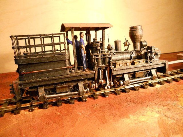 Shay toutenkarton (1).JPG