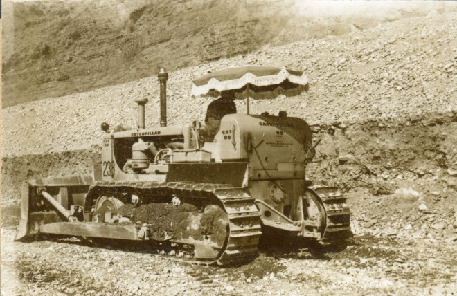CITRA - Fiche Caterpillar D8 - Page 1 - Photo 1.jpg