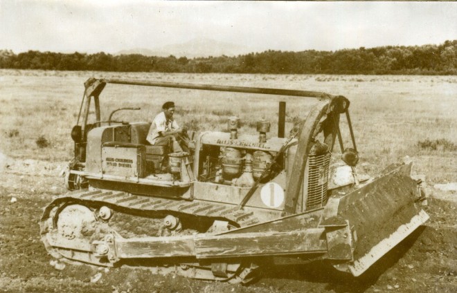 CITRA - Fiche Hallis Chalmer HD-19 - 1958 - Page 1 - Photo.jpg