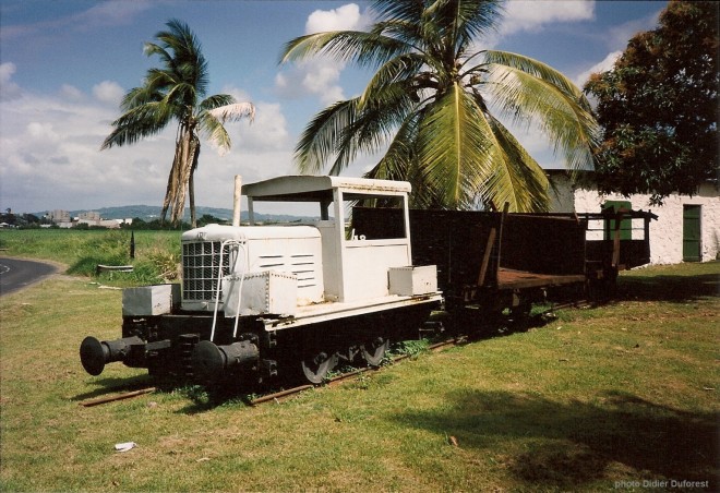 Locotracteur Whitcomb Martinique-a.jpg