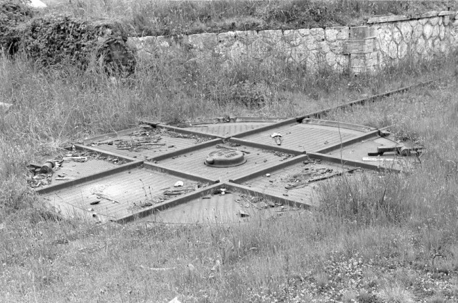 1975-05-026.jpg