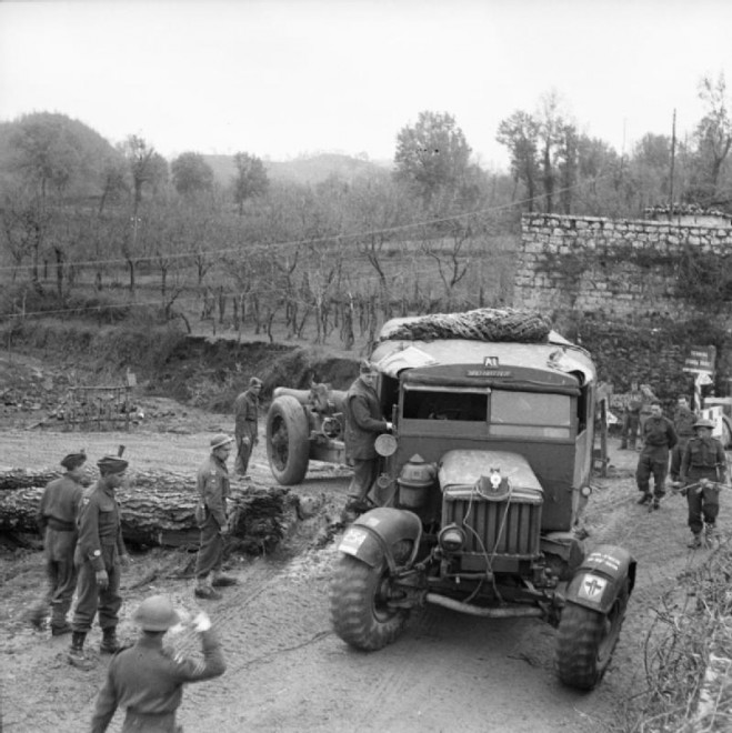 Scammell Pioneer R100.jpg