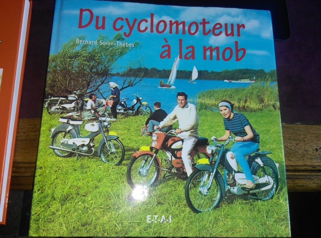 livre 2 mob.jpg