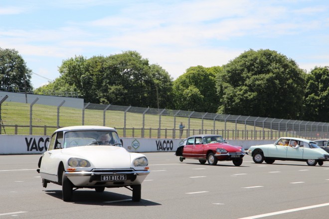 citroen_ds_trois_roues17_1.jpg