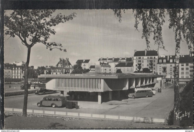 1955 Rennes gare routiere 01.jpg