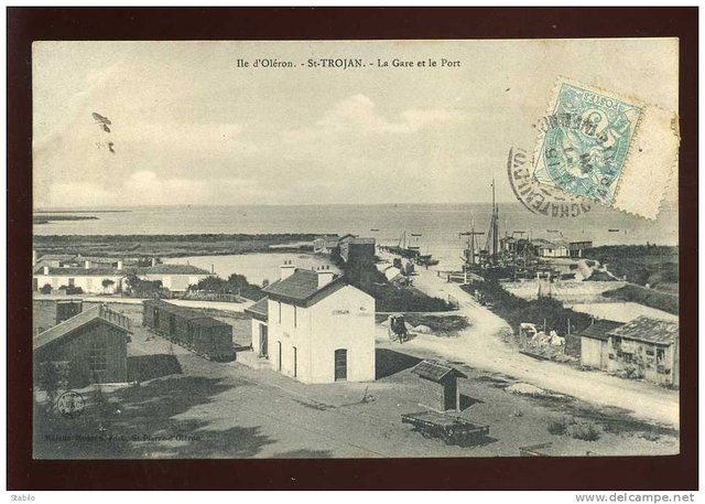 17 - ILE D'OLERON - ST-TROJAN - LA GARE ET LE PORT -.jpg