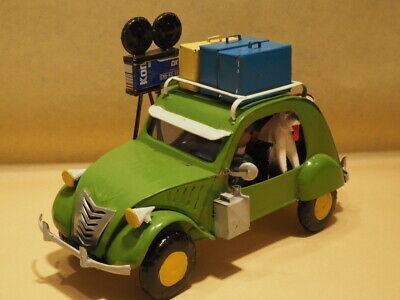 2CV Coloniale..jpg