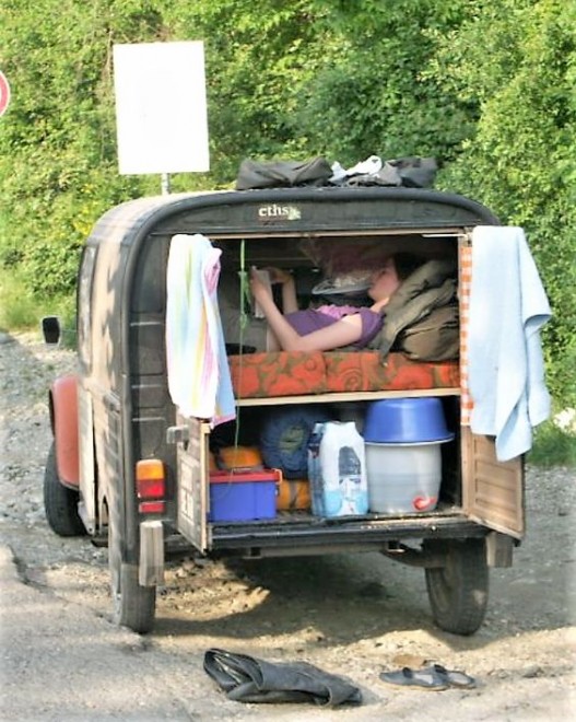 2CV Camping car 1..jpg