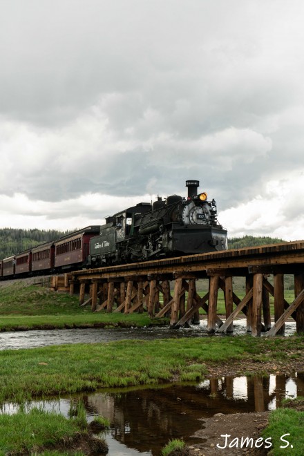 Los Pinos Bridge.jpg