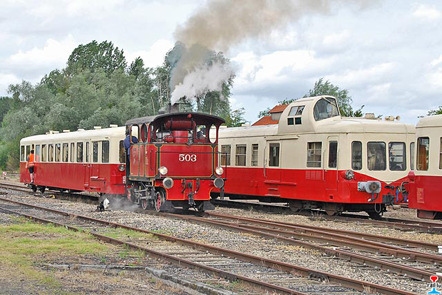 08 Attigny Gare 2008..jpg