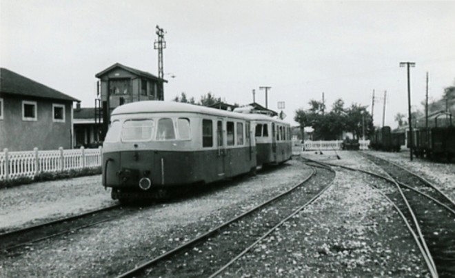 07 - CFD Vivarais. Autorail Billard à La Voulte-sur-Rhône. Photo Jacques Bazin. 22 juin 1953 2.jpg