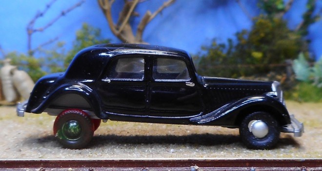 Traction 15-6 suspension haute (1).JPG