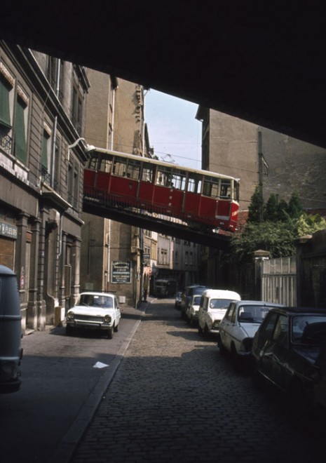 1980-98-001tram.jpg