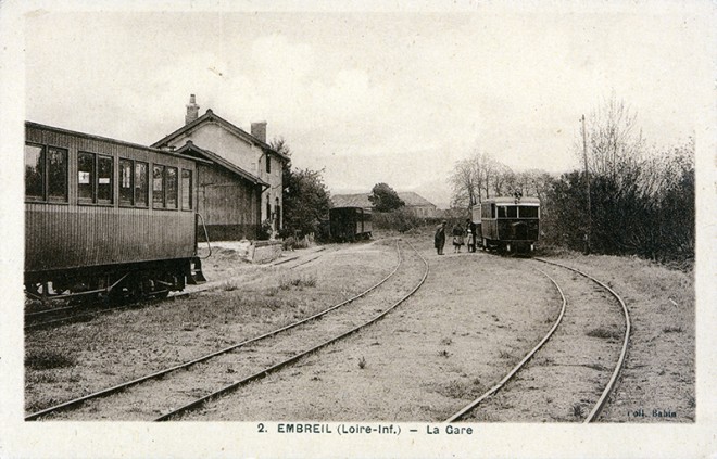Embreil la gare avec automotrice De Dion 490375 - Coll Olivier Simonin a.jpg