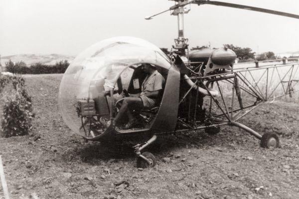 BELL B47G avec roues.jpg