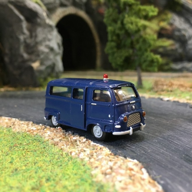 Renault Estafette Gendarmerie HO 1..jpg