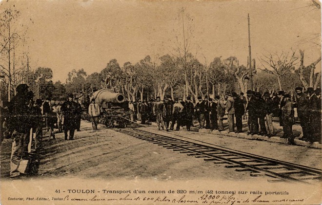 Toulon transport canon 320 01.jpg