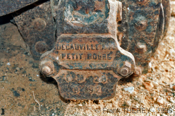2Truck Pechot du Castel (détail).jpg