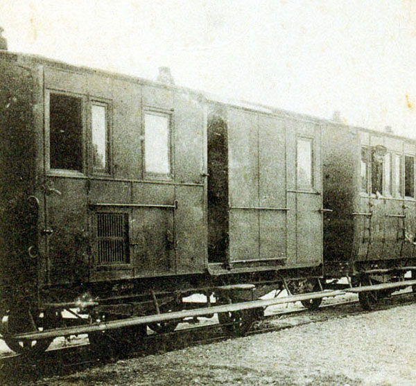 Le Louroux-Béconnais la gare 490061 - Coll M Raclin.jpg