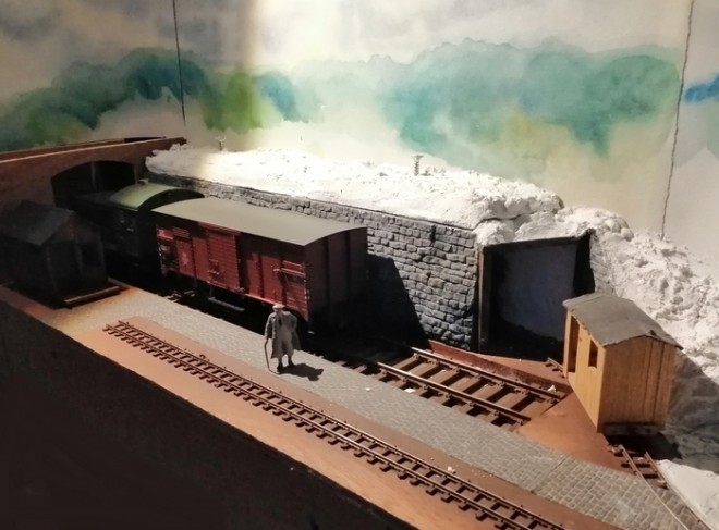 tunnel 4.jpg