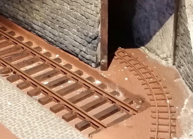 rail 2.jpg