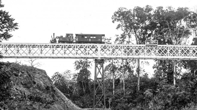 SS train on brige.jpg