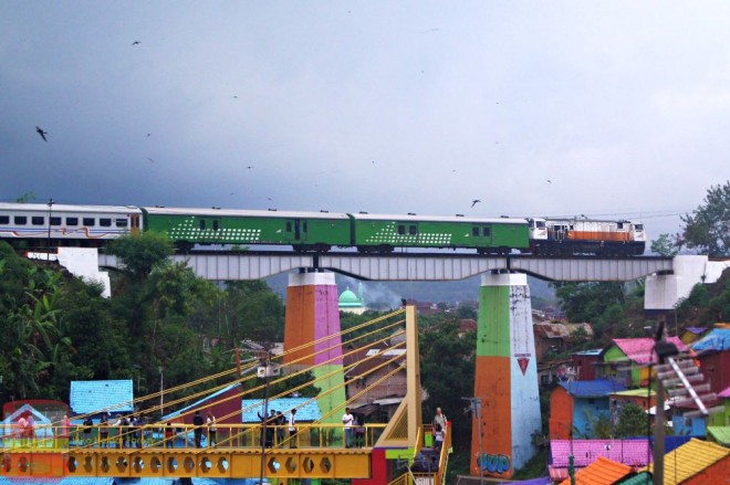 Malang pont Brantas (2).jpg