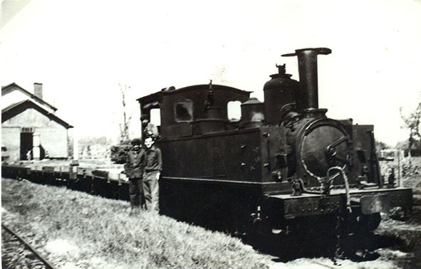Saint-Jean-de-Linières La gare Jacques Marchal 490301 - Coll Jacques Marchal a.jpg