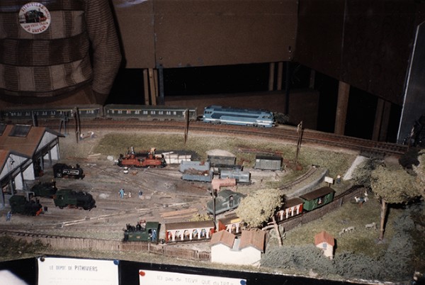 TPT Paris 1988-01.jpg