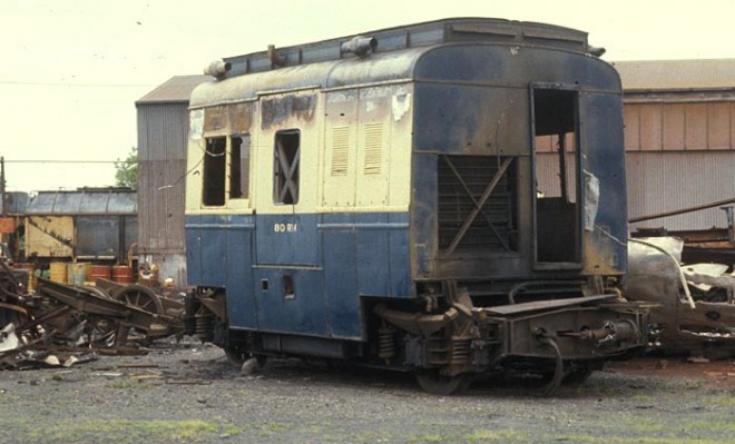 Walker Railmotor RM80 - Unité centrale.jpg