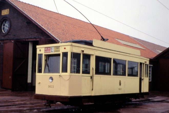 img037.jpg