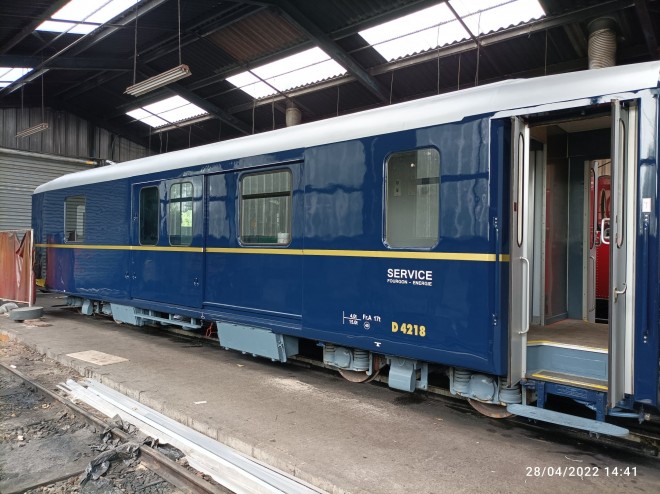 D4218 01.jpg