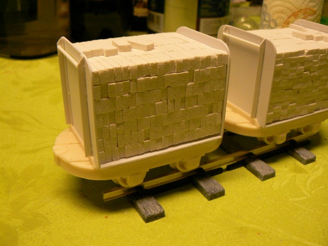 Wagonnet briques Cloclo.JPG