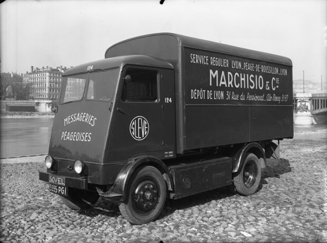 [Voiture_électrique_des_Messageries_Péageoises].jpg
